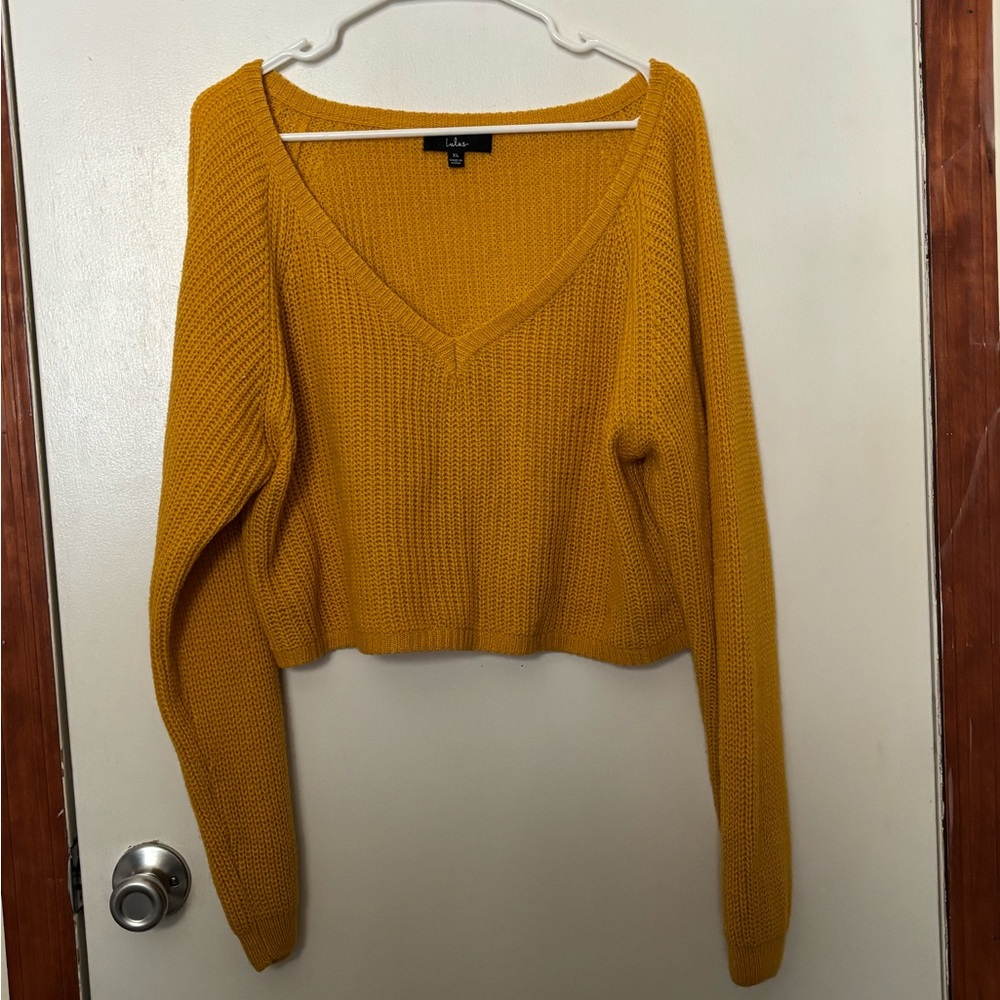 Chic Mustard V-Neck Sweater